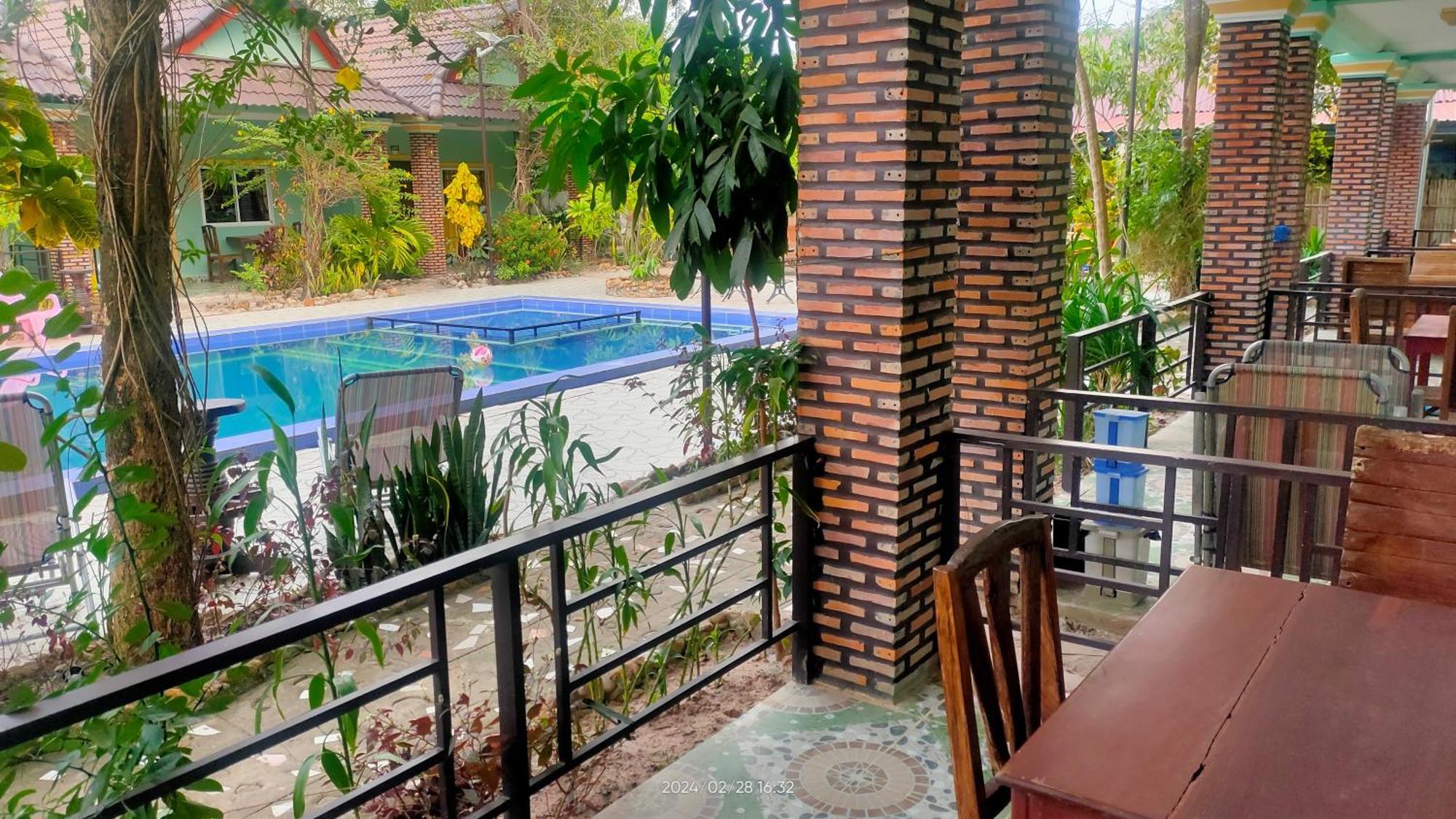 Mabuhay Guesthouse Kampot Buitenkant foto