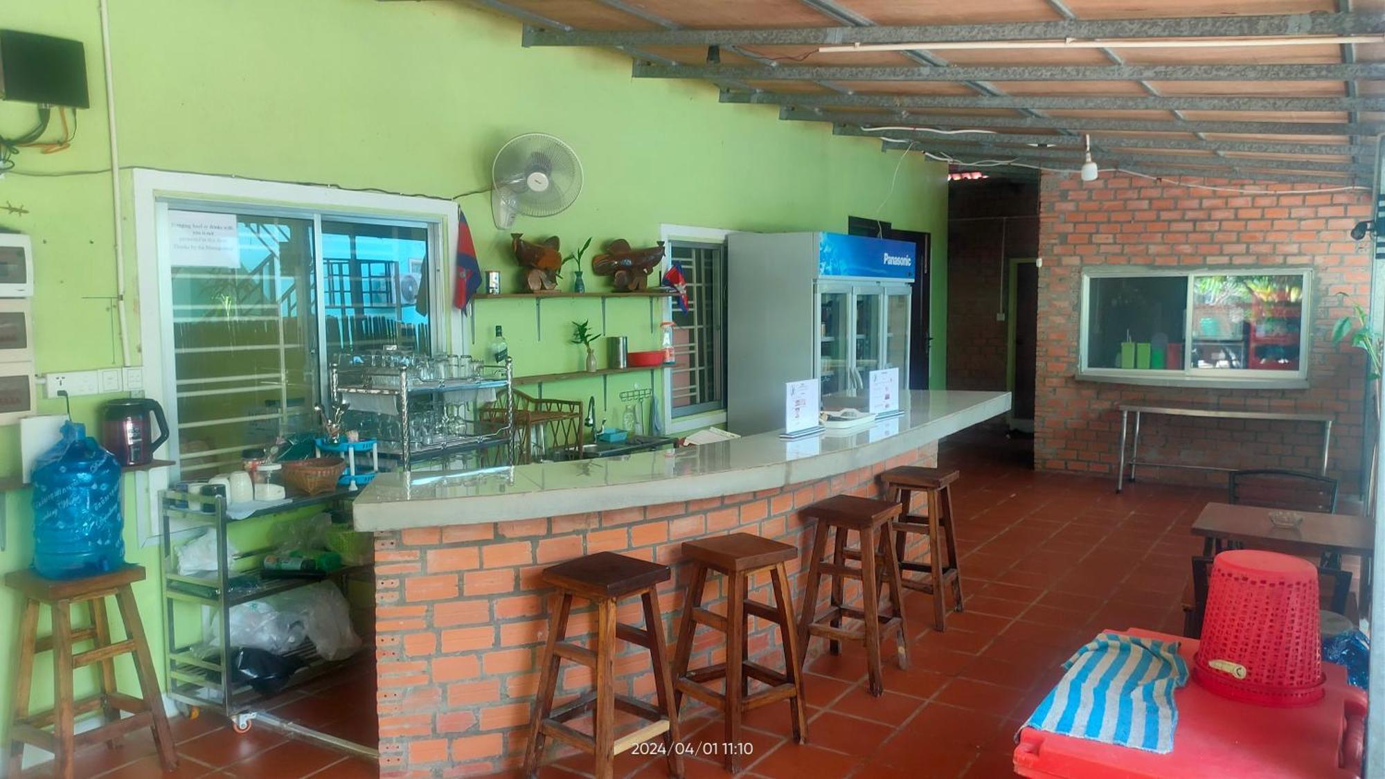 Mabuhay Guesthouse Kampot Buitenkant foto