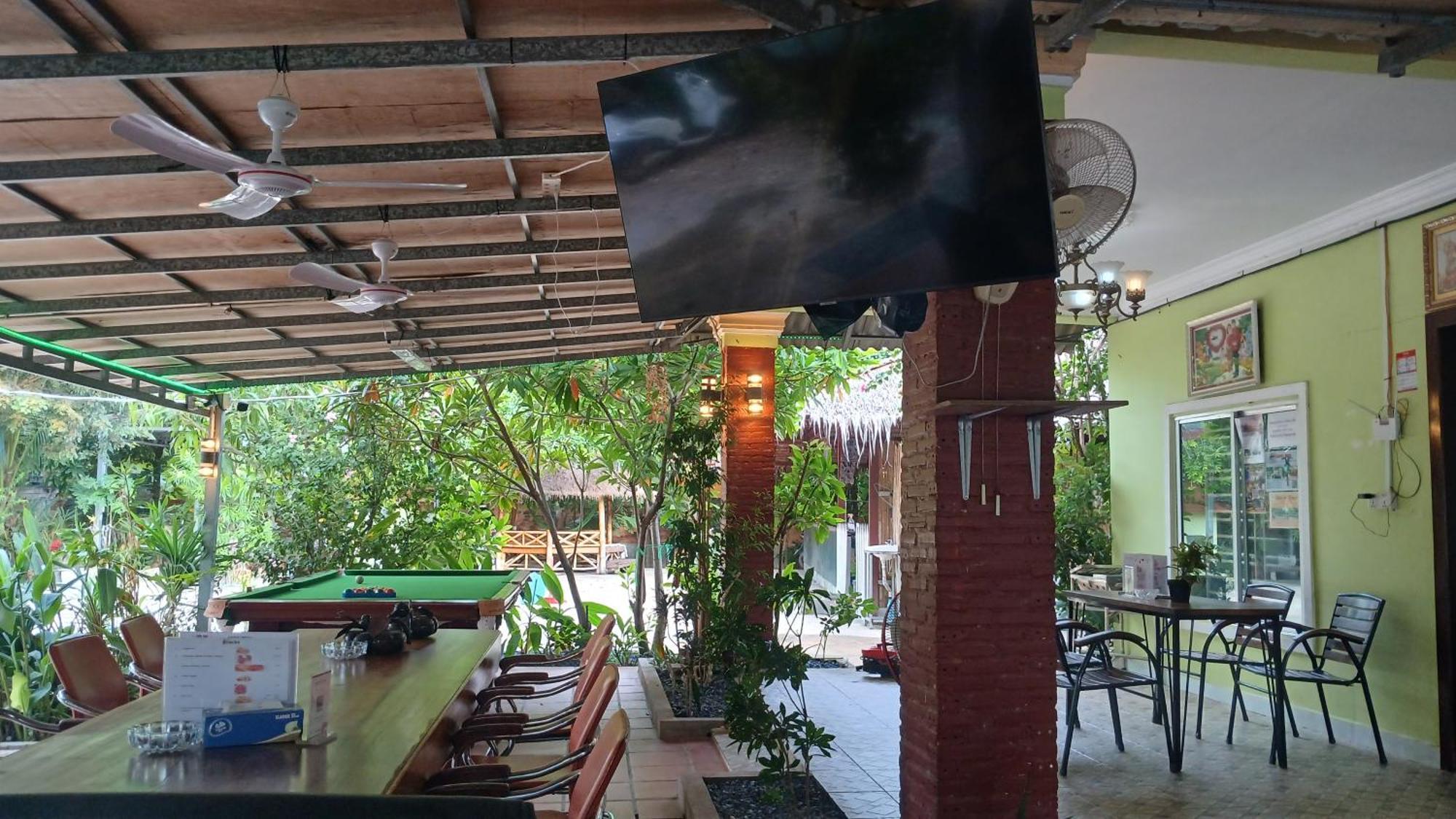 Mabuhay Guesthouse Kampot Buitenkant foto