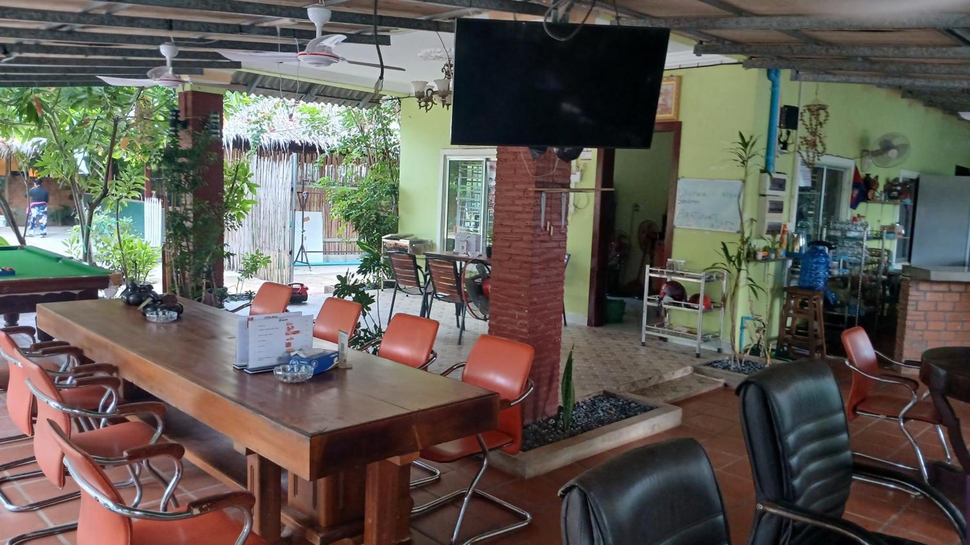 Mabuhay Guesthouse Kampot Buitenkant foto